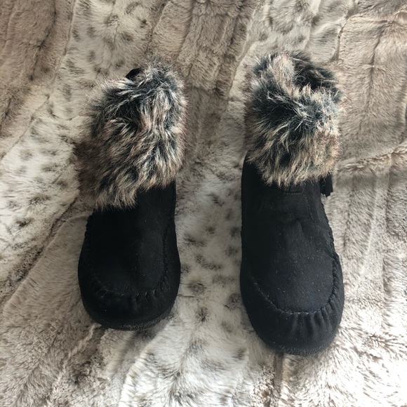 Madden Girl Finn Mocassin Ankle Booties - Picture 1 of 6